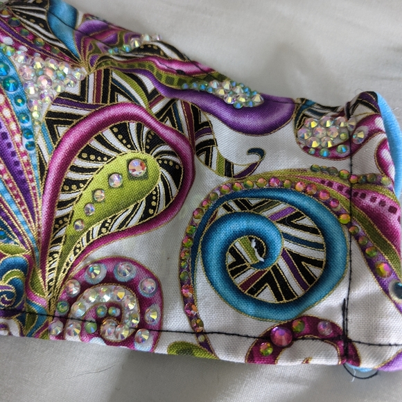 Face Mask - Picture 3 of 8